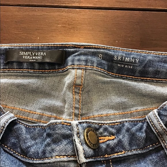 Simply Vera Vera Wang Mid rise Skinny Jeans - Picture 8 of 9